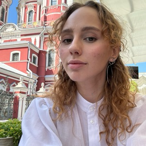 Арина Бердникова