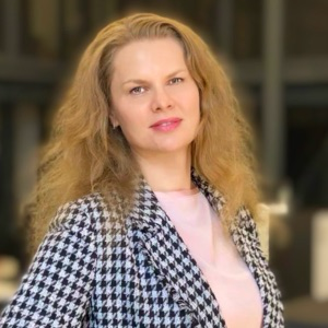 Юлия Чурикова