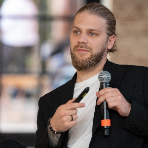 Александр Пантелеев