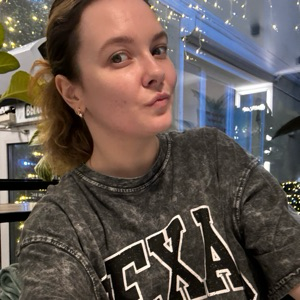 Ксения Леонтьева