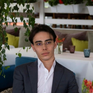 Артем Марков