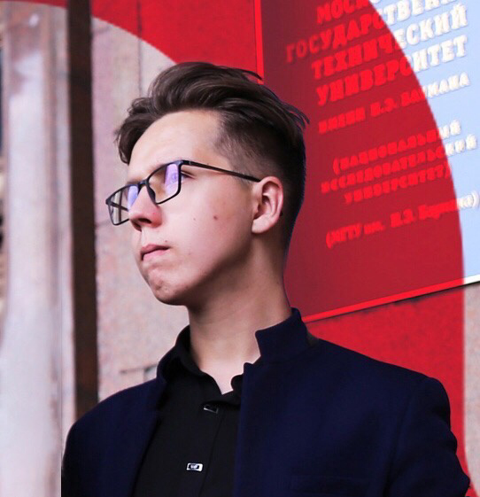 Глеб Иванов