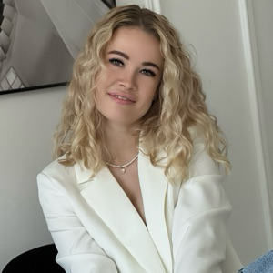 Лиана Ивлиева | Сетка — социальная сеть от hh.ru