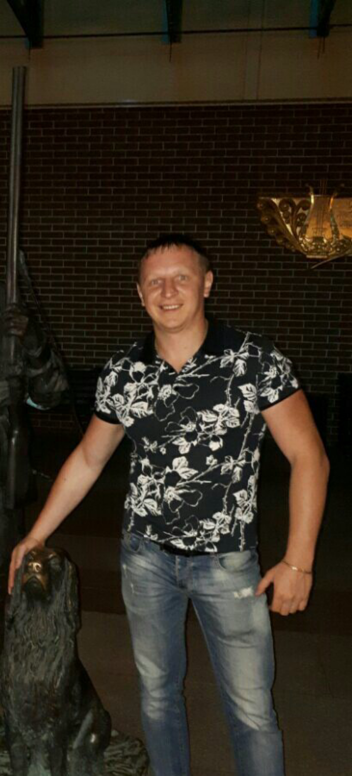 Андрей Волошин