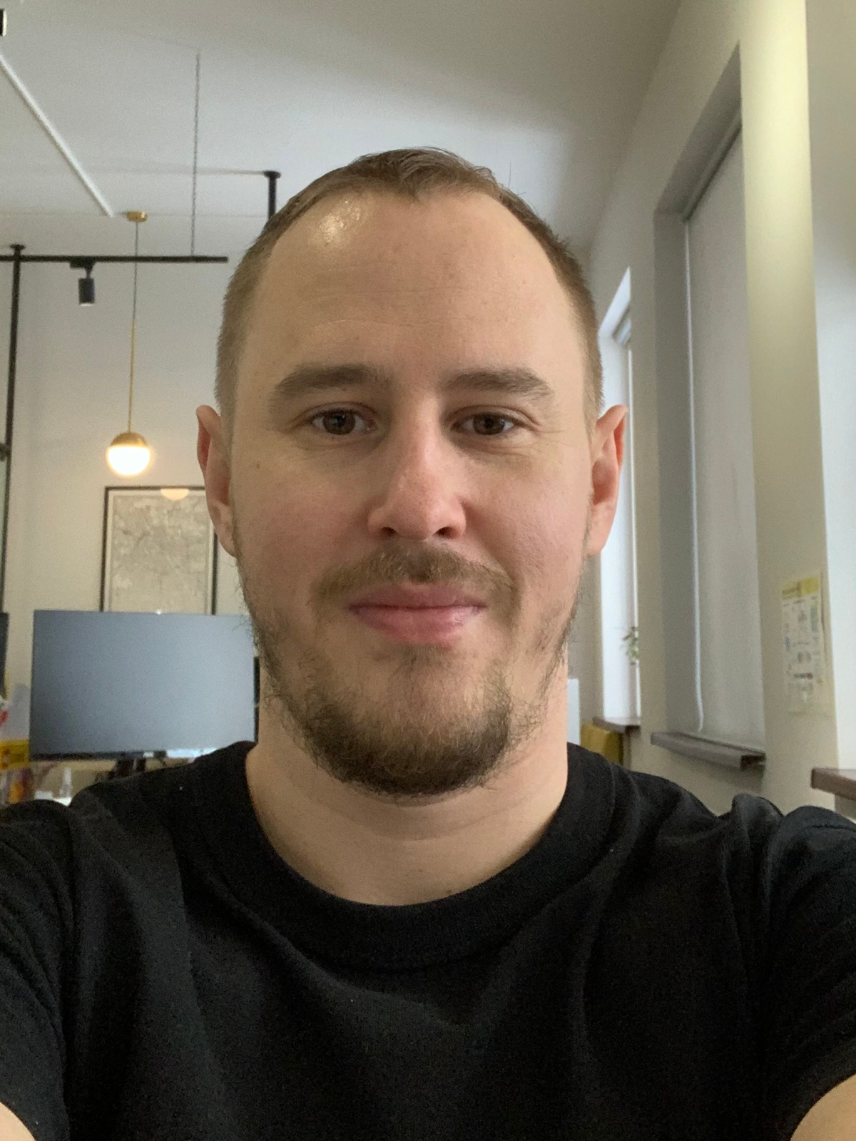 Максим Звягин