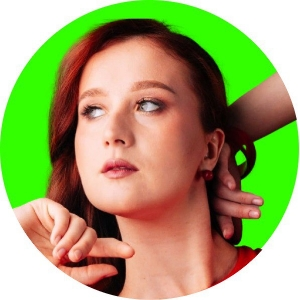 Полина Литвинова