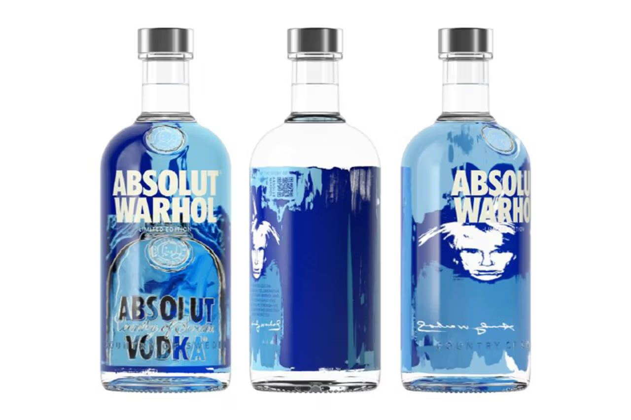 Absolut Vodka представила эксклюзивную бутылку, дизайн которой вдохновлен «Синей» картиной Энди Уорхола | Сетка — социальная сеть от hh.ru