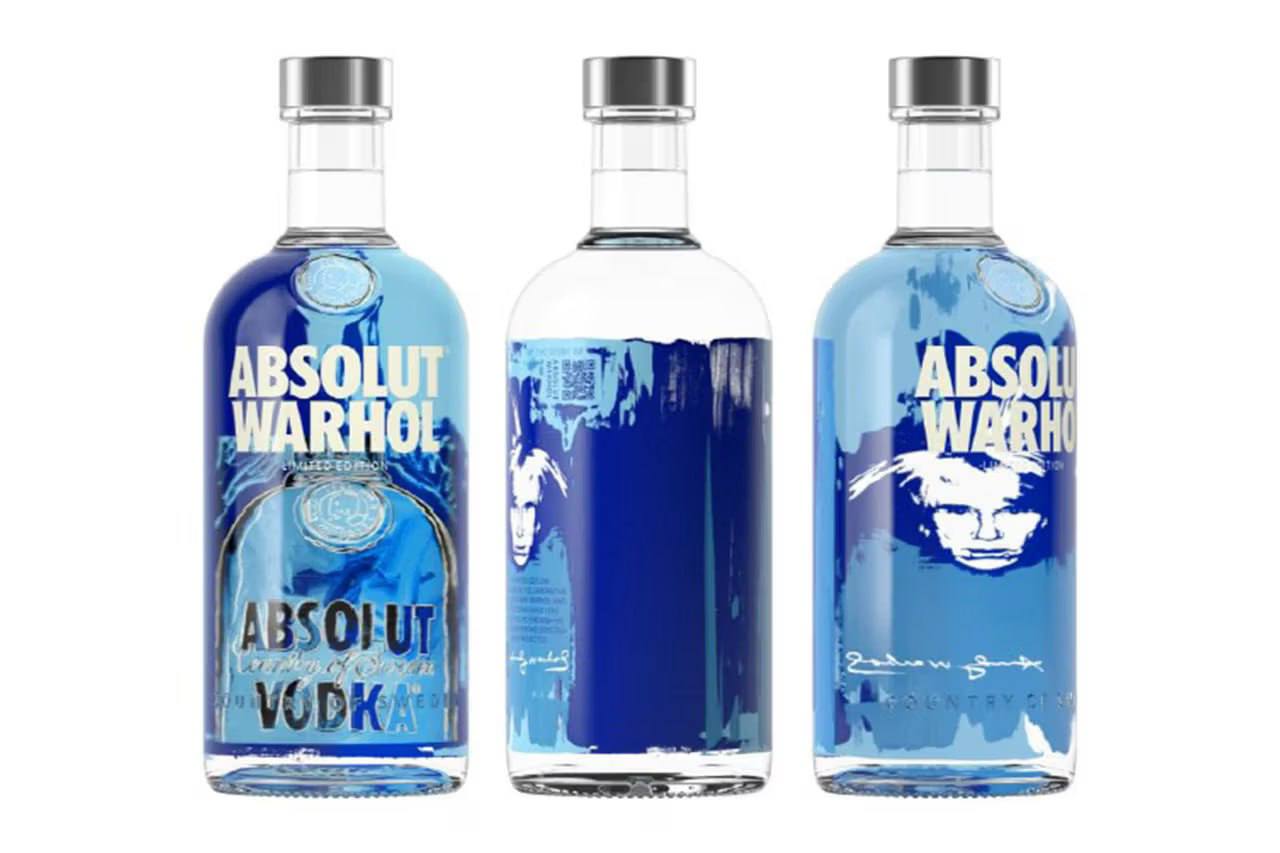 Бренд Absolut выпустил водку в бутылке, посвященной Энди Уорхолу — и это просто шедевр.
Цена — 23 евро или 2162 рубля. Коллекционеры, налетайте.
@kusok\digital | Сетка — социальная сеть от hh.ru