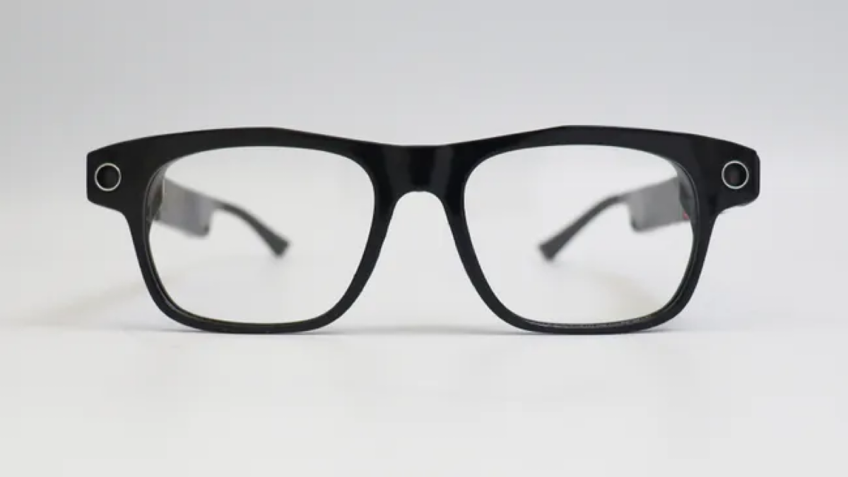 Компания Solos представила новые очки дополненной реальности Solos AirGo 3 со встроенным ChatJPT-4.0.
И они предлагают невероятно крутой функционал:
✅ Снабжены ChatGPT-4 | Сетка — социальная сеть от hh.ru