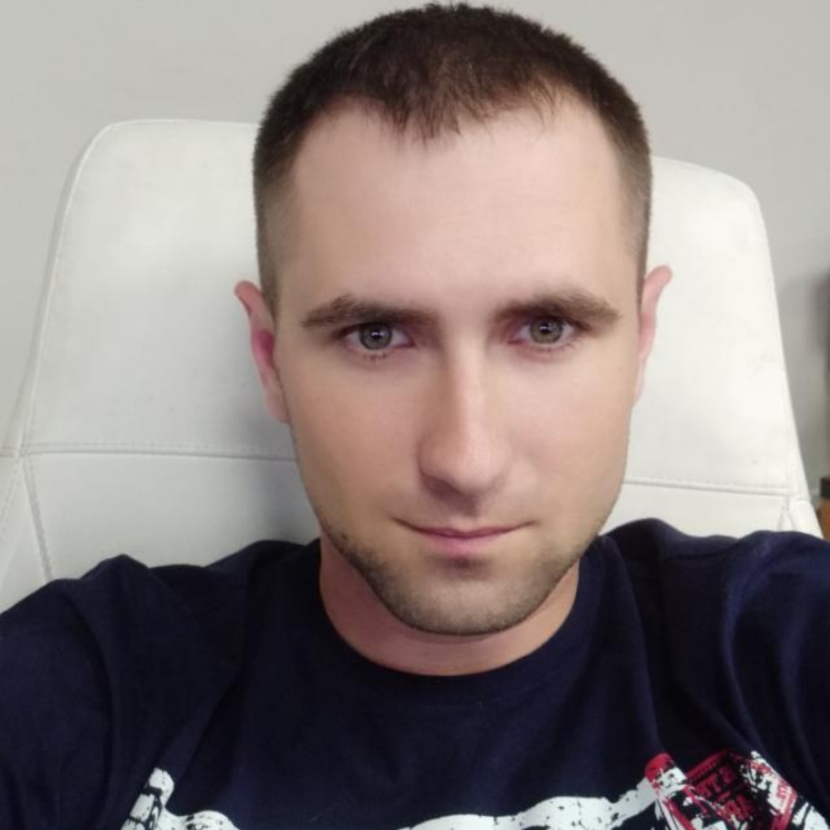 Дмитрий Иванюк