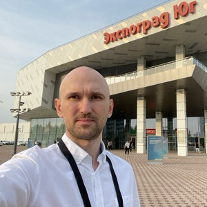 Андрей Пивень