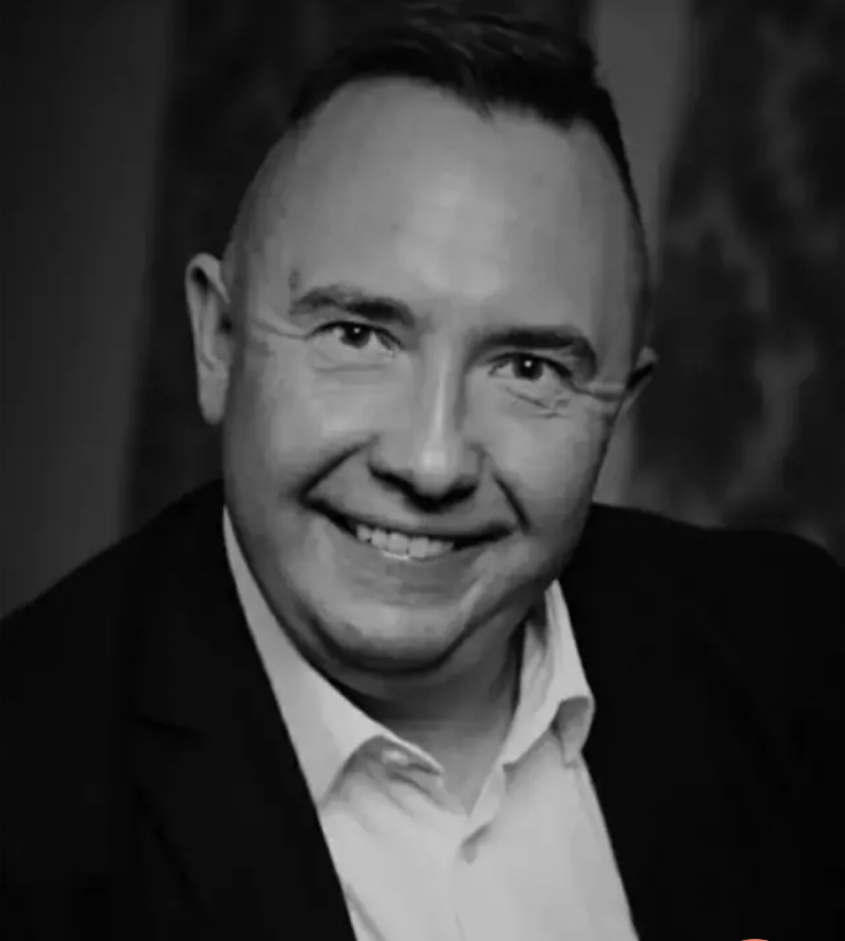 Victor Lotarev | Сетка — социальная сеть от hh.ru