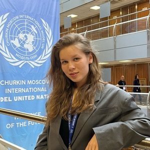 Анна Корзун | Сетка — социальная сеть от hh.ru