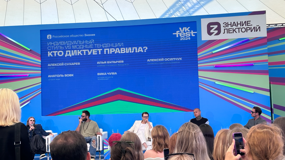 Чем больше умных людей из разных ниш слушаю, тем больше понимаю, что в этом мире ничего не знаю.
Я ничего не знаю | Сетка — социальная сеть от hh.ru