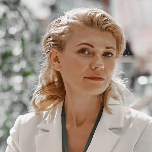 Елена Макарова