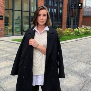 Яна Натарова