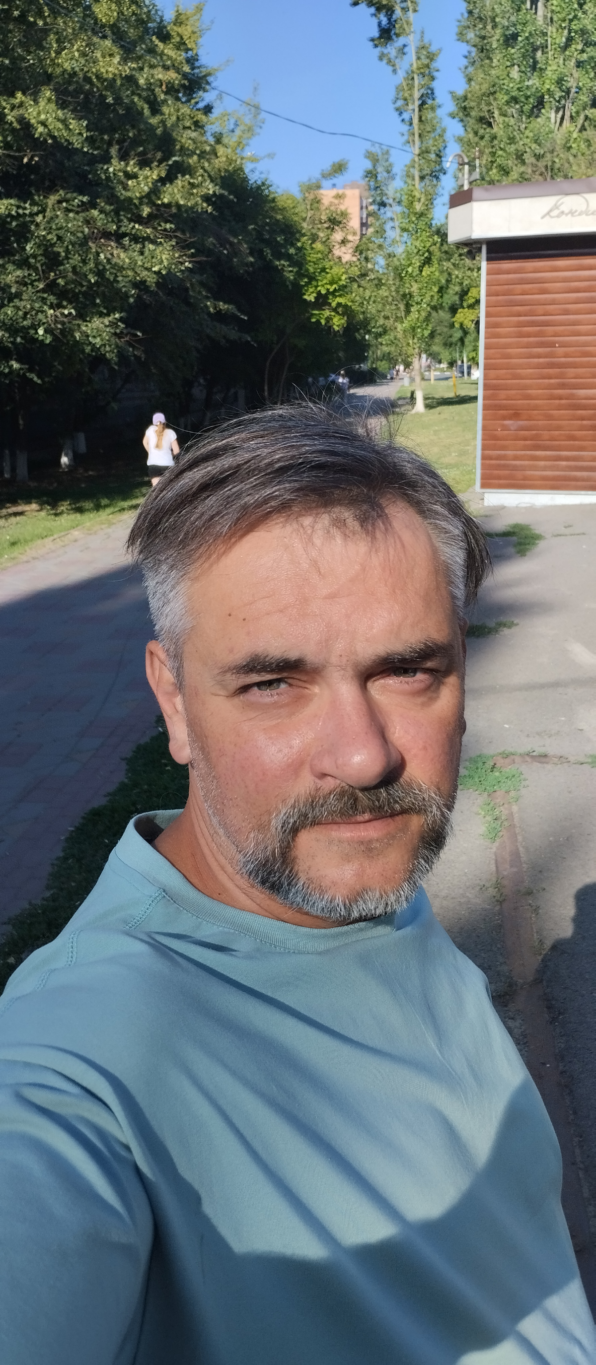 У меня в терапии было несколько психологов.
И людей желающих ими стать | Сетка — социальная сеть от hh.ru