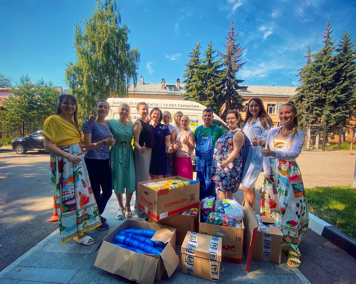 #Буднивнутрикома
МЕНЬШЕ ПЛАСТИКА – ЭТО ФАНТАСТИКА!💚♻️
Даже маленькие экологические акции – это большой шаг к спасению планеты🌏
Сегодня утром мы отправили коробки, полные пластика, на переработку🤘🏼
Пре... | Сетка — социальная сеть от hh.ru