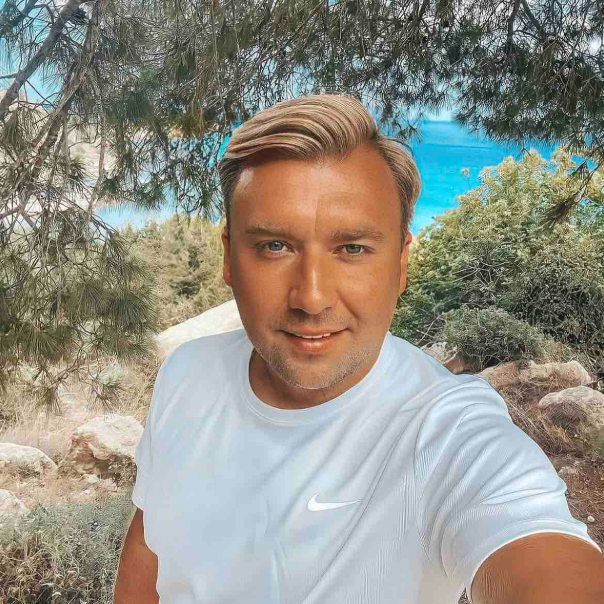 Александр Филатов