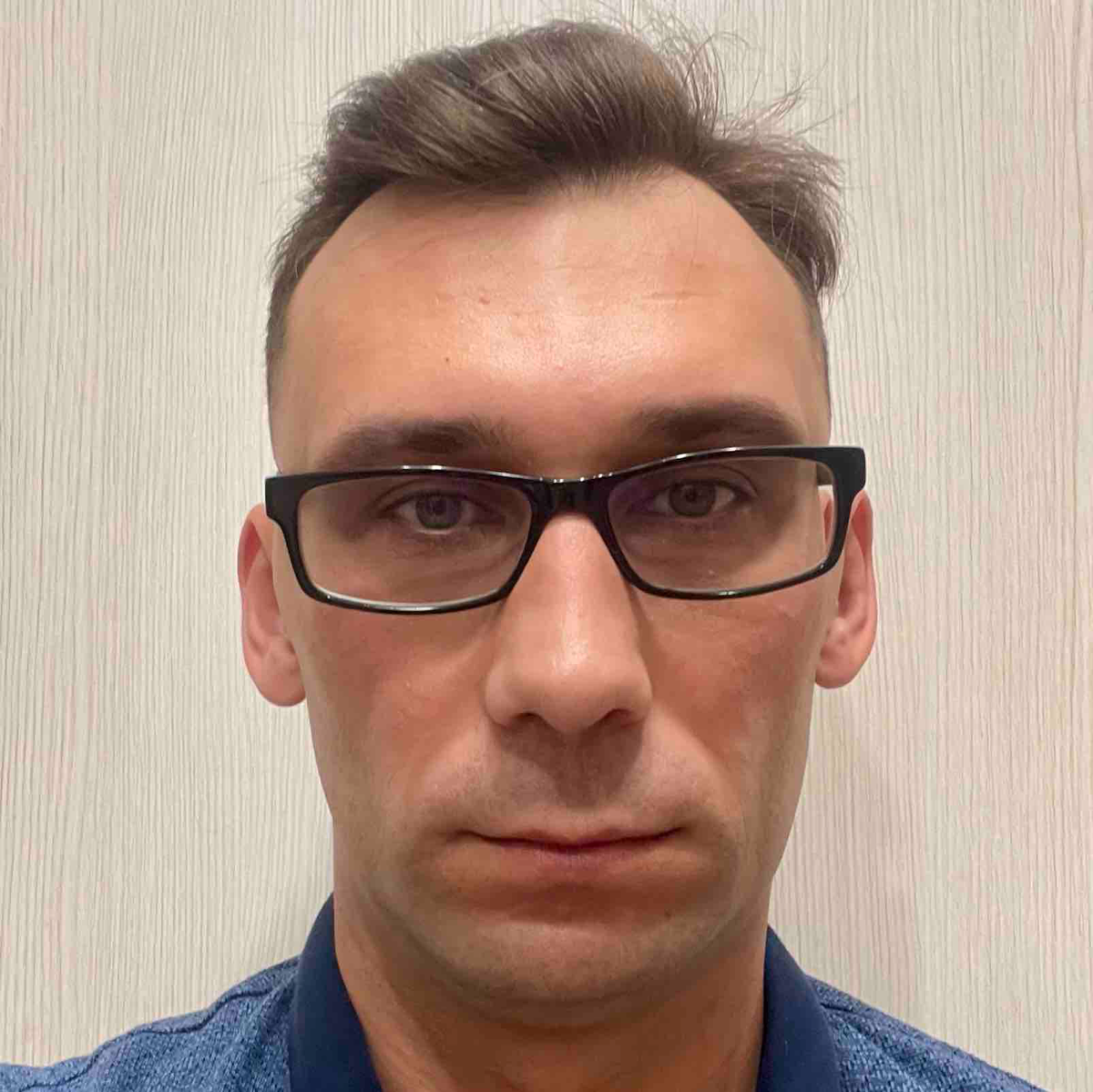 Леонид Посуконько | Сетка — социальная сеть от hh.ru