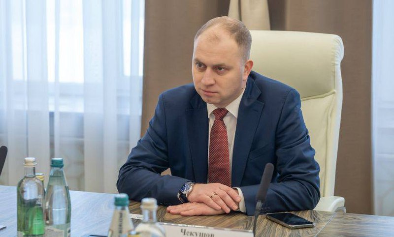 Роман Чекушов назначен заместителем главы Минпромторга России
В новой должности Роман Чекушов, бывший директор Департамента международной кооперации и лицензирования в сфере внешней торговли Министерс... | Сетка — социальная сеть от hh.ru