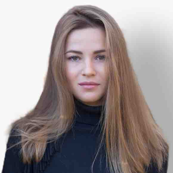 Анастасия Лукова