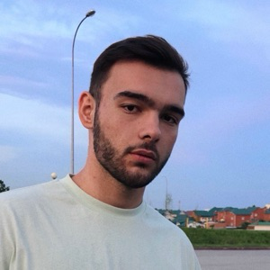 Yuri Girsa | Сетка — социальная сеть от hh.ru