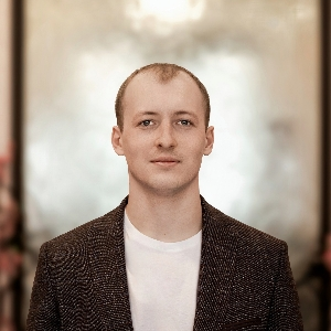 Владислав Логинов | Сетка — социальная сеть от hh.ru