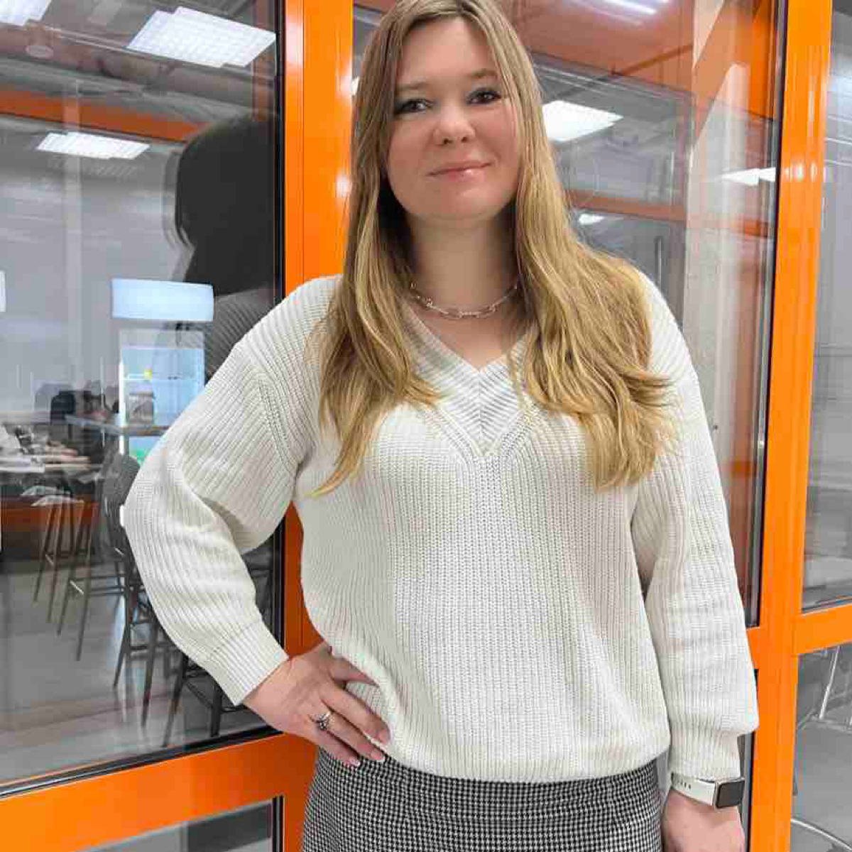 Олеся Сенаторова | Сетка — социальная сеть от hh.ru