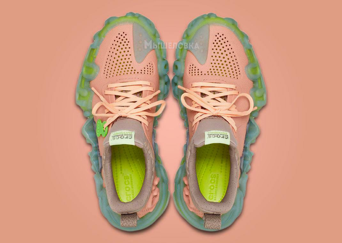 Crocs теперь кроссовки: бренд «шлёпок» впервые дропнул модель кроссовок Pollex Juniper.
Солд-аут произошёл уже в первый вас старта продаж. Теперь перекупы спокойно выставляют цену в 3-4 раза дороже | Сетка — социальная сеть от hh.ru