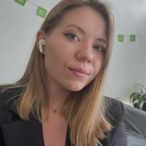 Юлия Карсакова | Сетка — социальная сеть от hh.ru