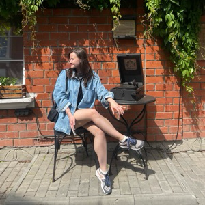 Настя Каменщикова