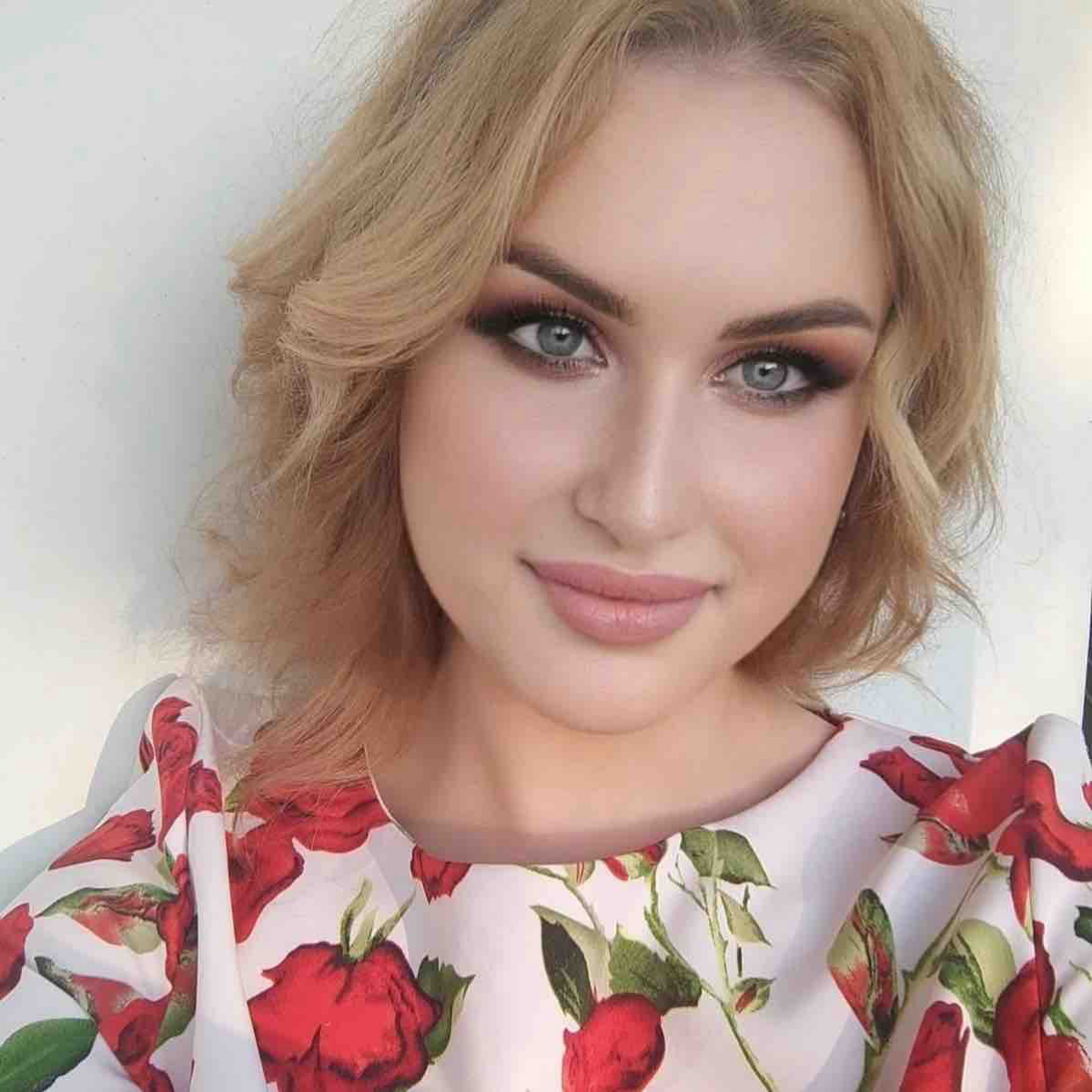 Елена Кропотова