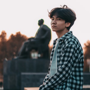 Макс Кузербаев