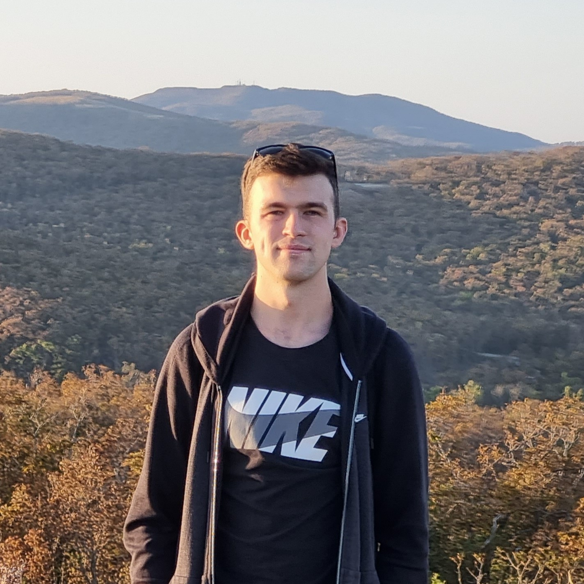 Даниил Петренко | Сетка — социальная сеть от hh.ru