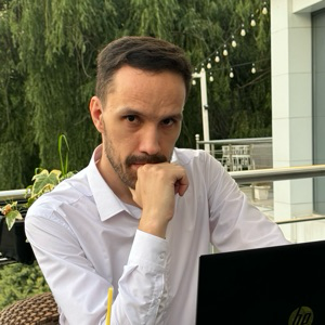 Арсен Полатов