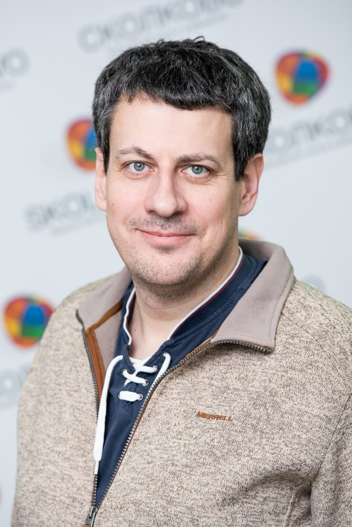 Александр Логов