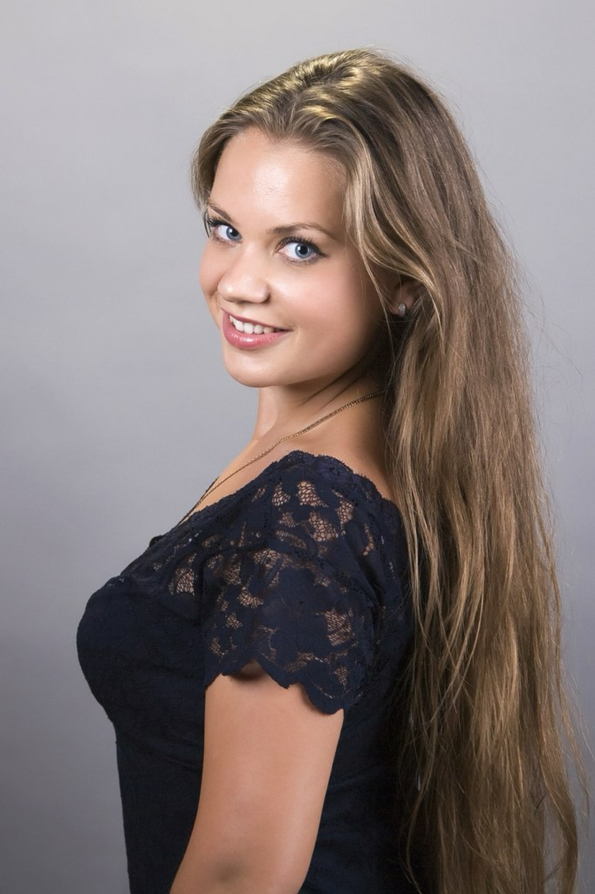 Юлия Снимщикова | Сетка — социальная сеть от hh.ru