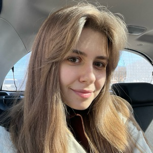 Арина Смирнова