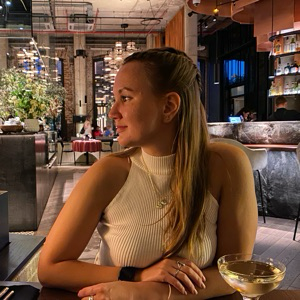 Ксения Зонова