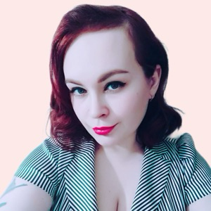 Лариса Волынина