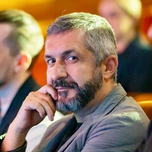 Роман Кумалагов