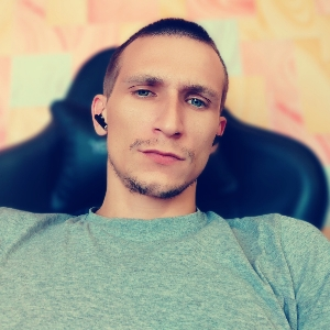 Максим Жиряков