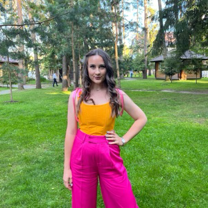 Юлия Жамкова