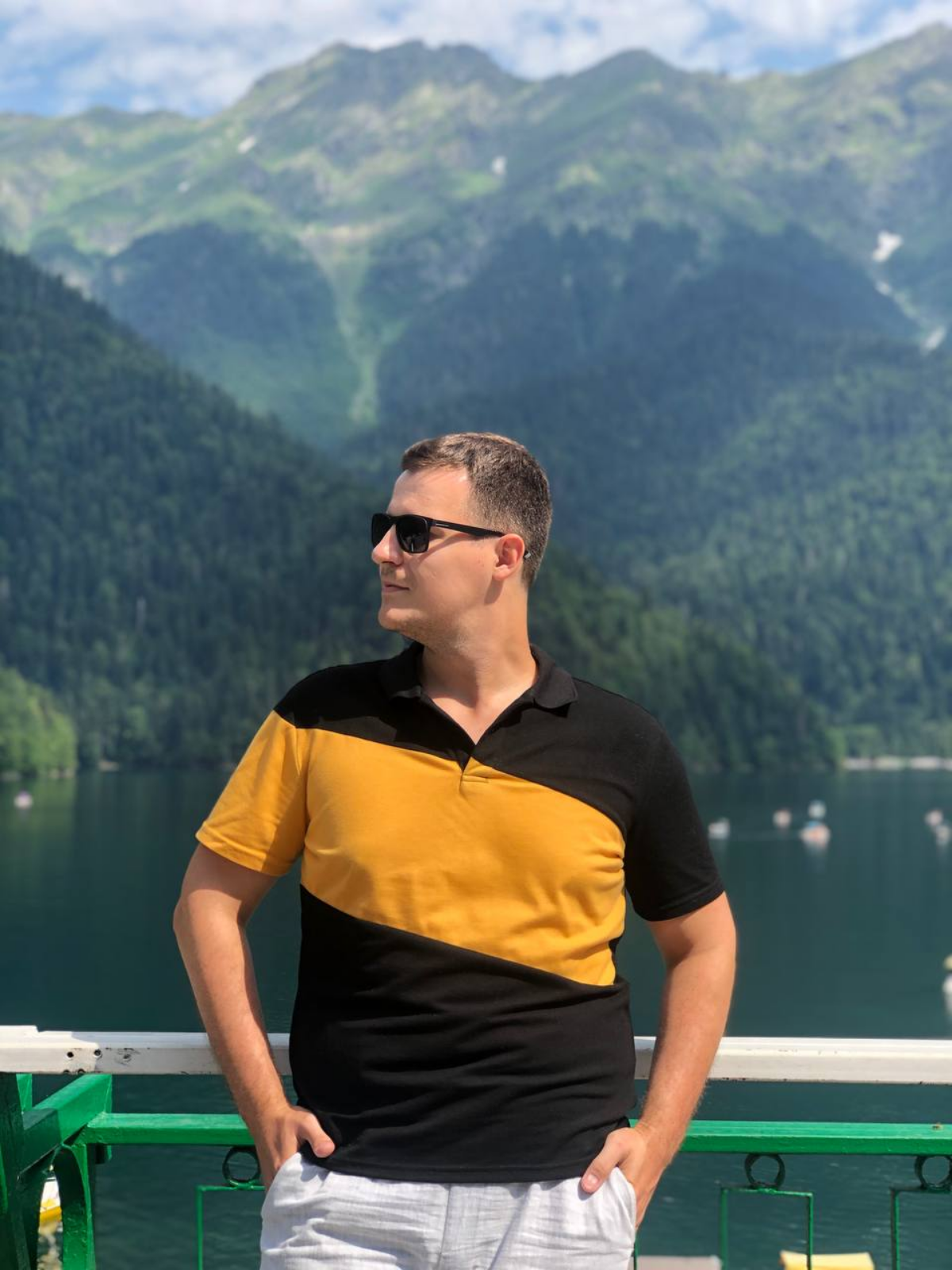 Антон Яценко