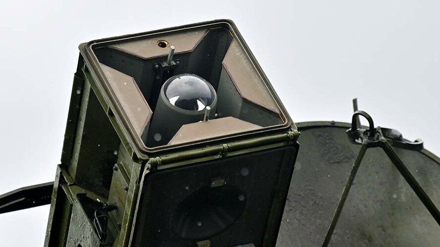 Министерство обороны РФ получило новую систему борьбы против дронов
Система "Зонт" прошло испытания на линии соприкосновения и отправлена в Министерство обороны РФ | Сетка — социальная сеть от hh.ru