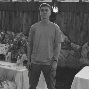 Артемий Редько | Сетка — социальная сеть от hh.ru