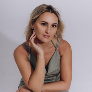 Елена Махова