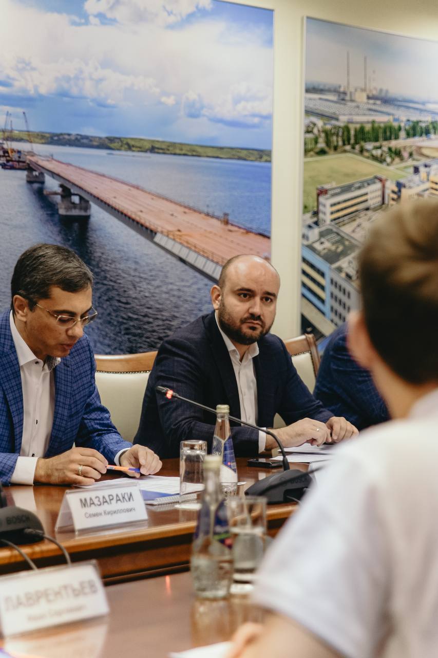 Добрый день, уважаемые жители Самарской области!
Сегодня работаю в Москве | Сетка — социальная сеть от hh.ru