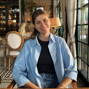 Светлана Арова